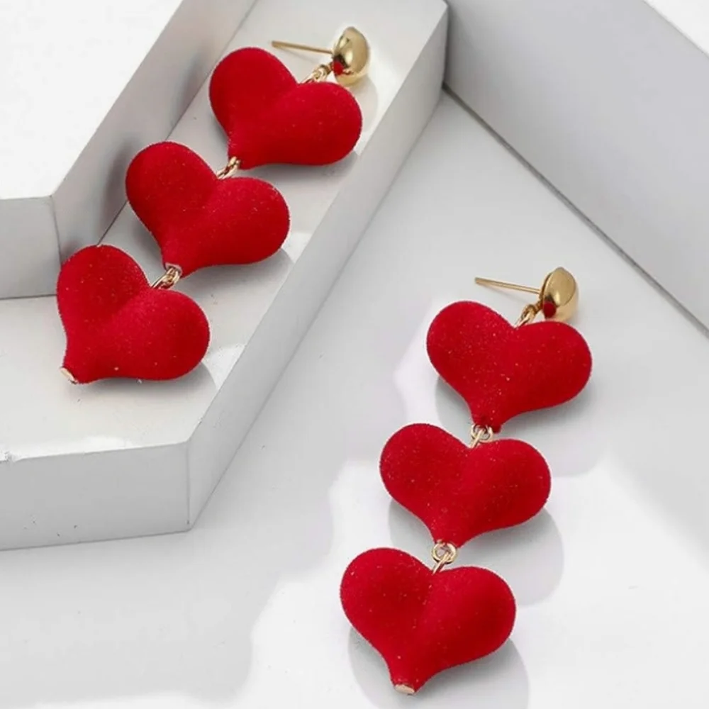 Heart Statement Earrings for Women Ear Earrings Studded Gold Three Earrings NWT - Picture 4 of 7